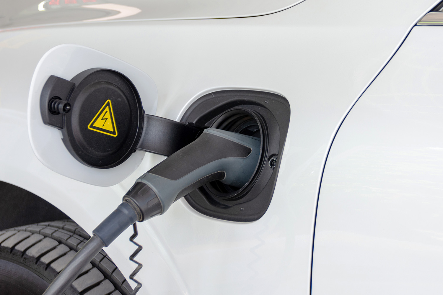 EVs: the fleet manager’s guide to avoiding electric shocks