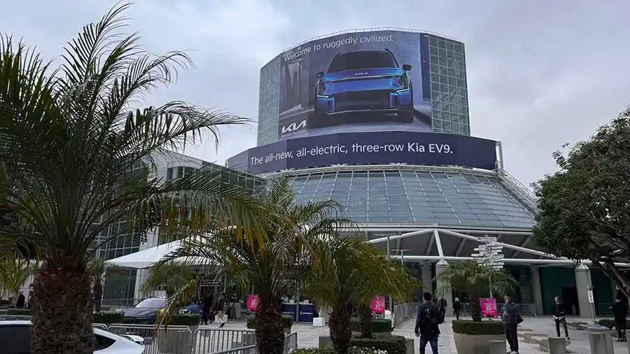 Star cars at the LA Show