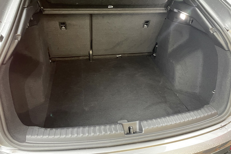 Q4 e-Tron boot space
