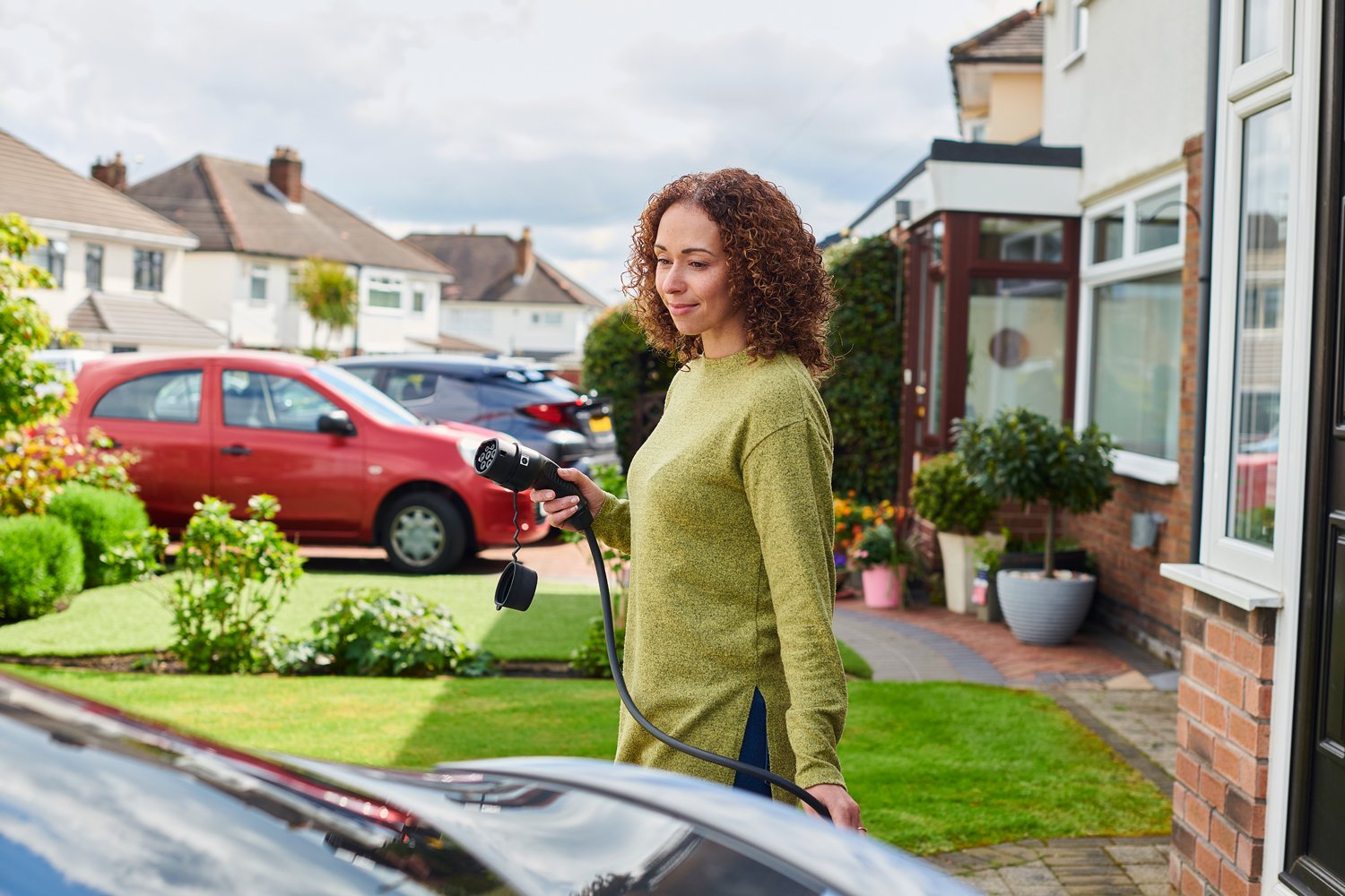 Choosing an EV – when you have your own driveway or garage